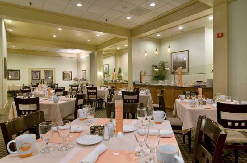 Hilton Knoxville